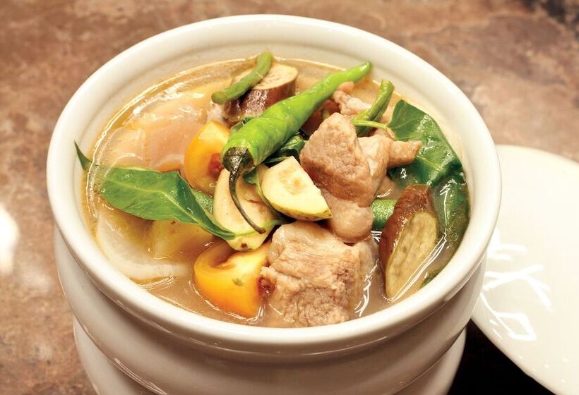 בית מלון כפרי The Oriental Bataan