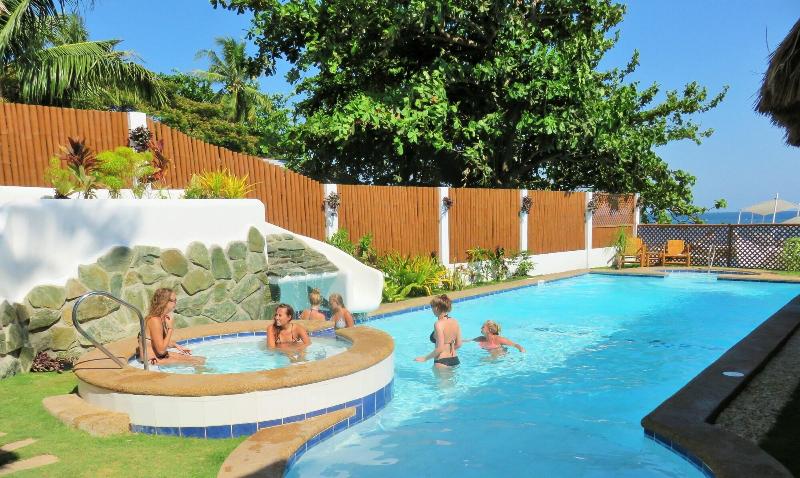 Kavs Beach Resort
