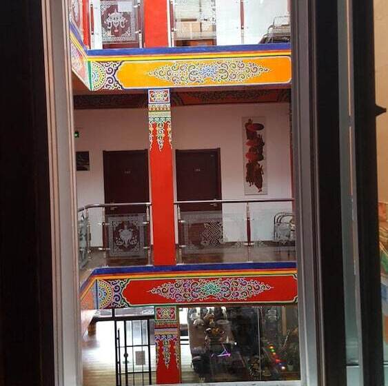 Nirvana Hotel   Hostel