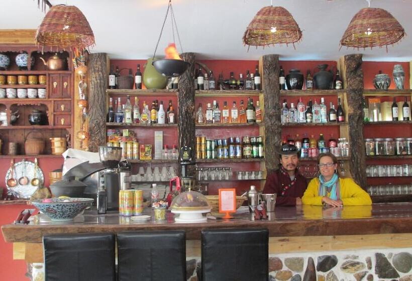 Nirvana Hotel   Hostel