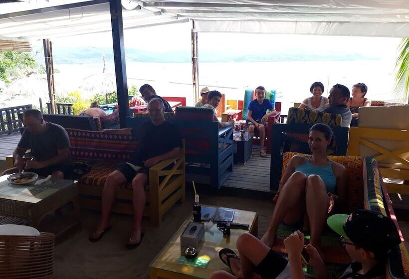 Peace And Love Resort