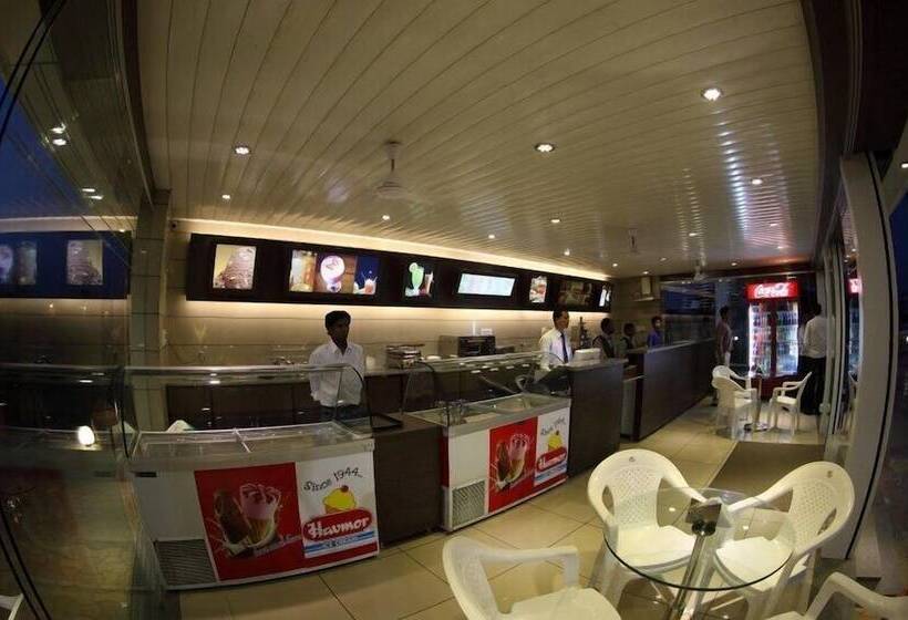 Pearl Hotel & Banquets Ahmedabad