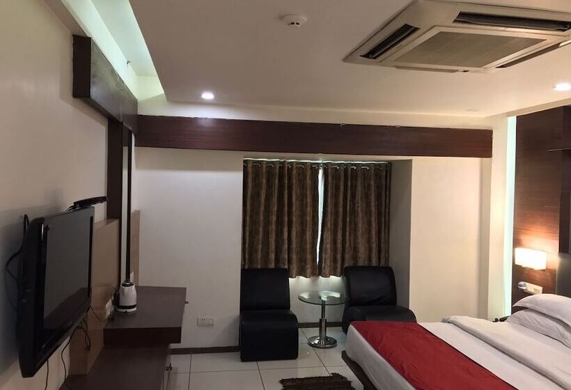 Pearl Hotel & Banquets Ahmedabad