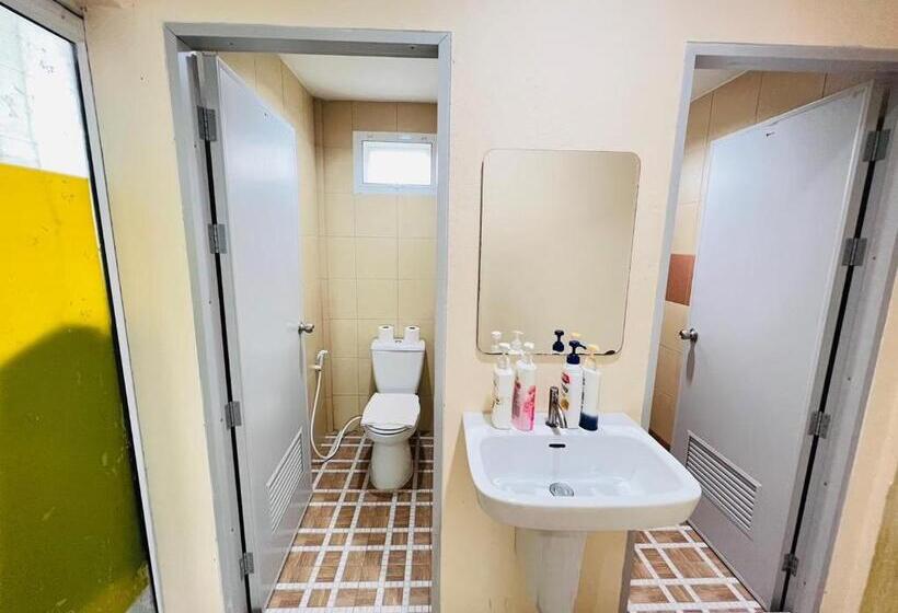 Pensão Baan Suan Khun Yaiy