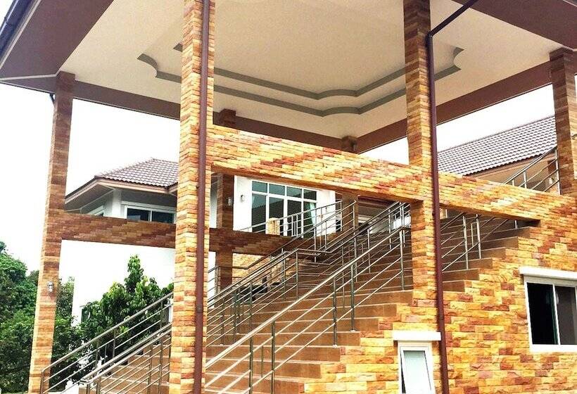 Pensão Baan Suan Khun Yaiy