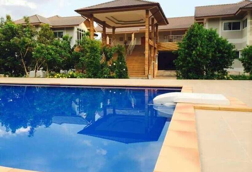 Pensão Baan Suan Khun Yaiy