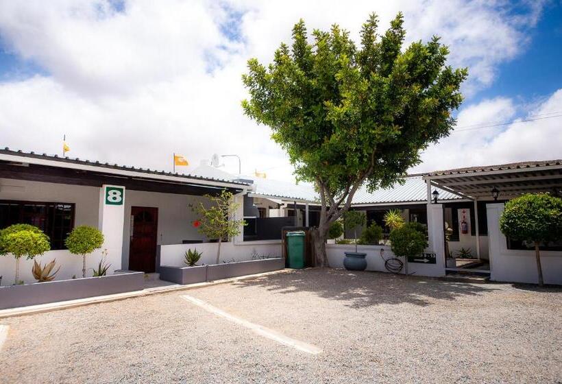 פנסיון Kleinplasie Guesthouse