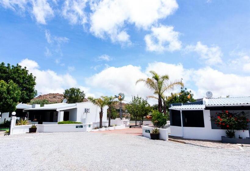 פנסיון Kleinplasie Guesthouse