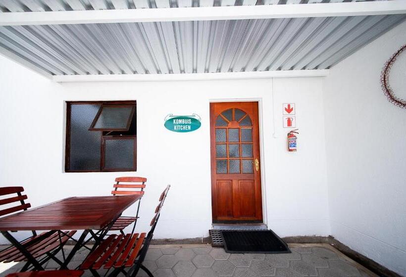 פנסיון Kleinplasie Guesthouse