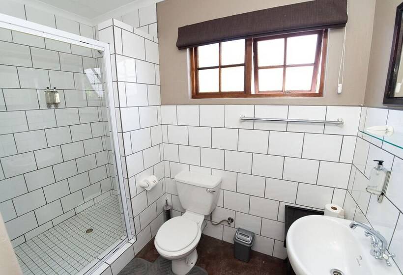 פנסיון Kleinplasie Guesthouse