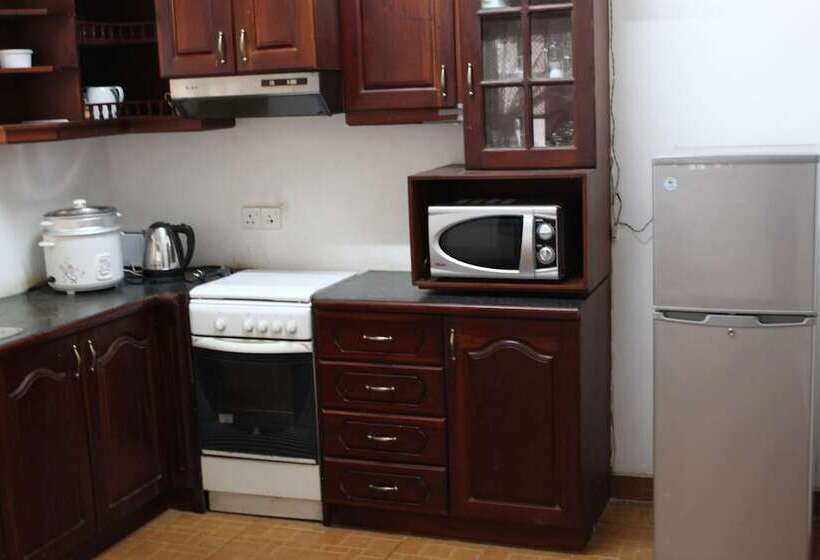 بنسيون Natures Bliss Garden Stay