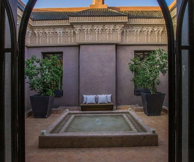 پانسیون Palais Chahar Mahal