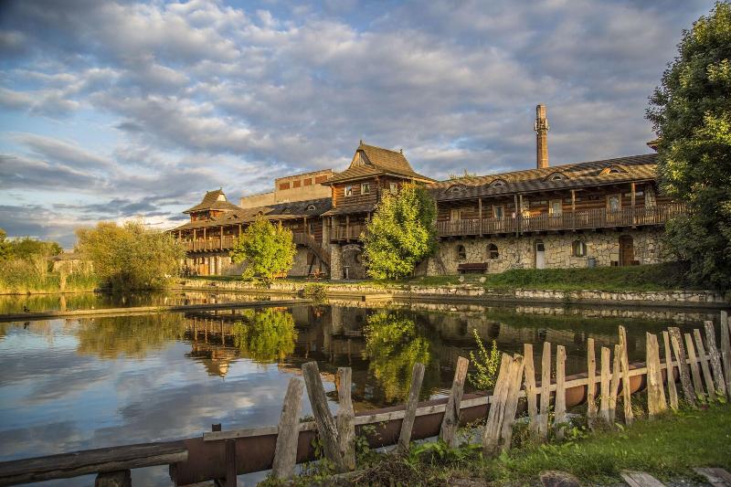 بنسيون Resort Svět