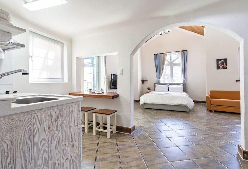 ペンション Sotto Voce