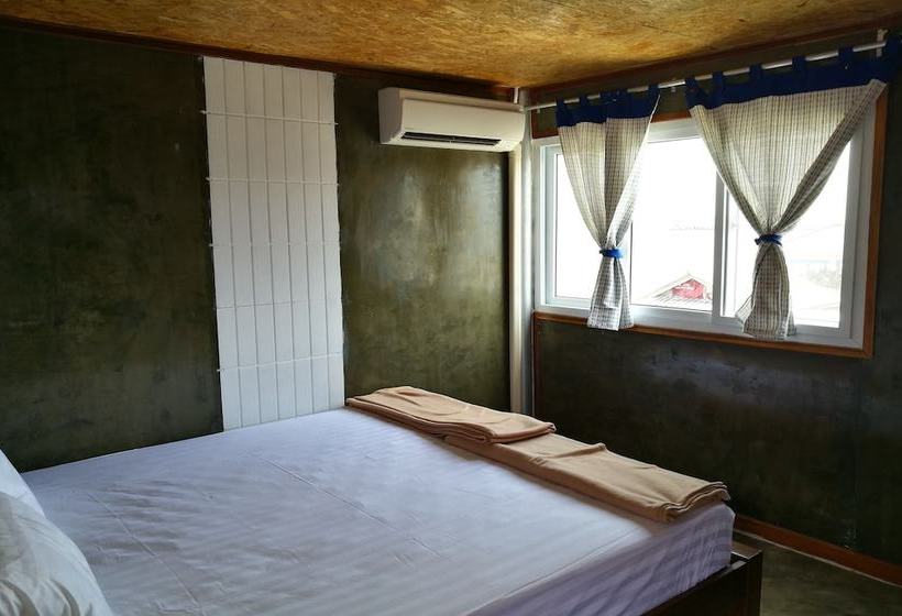 بنسيون Sriraya Guesthouse