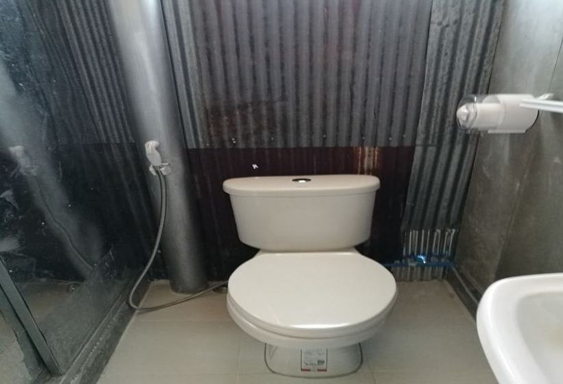 بنسيون Sriraya Guesthouse