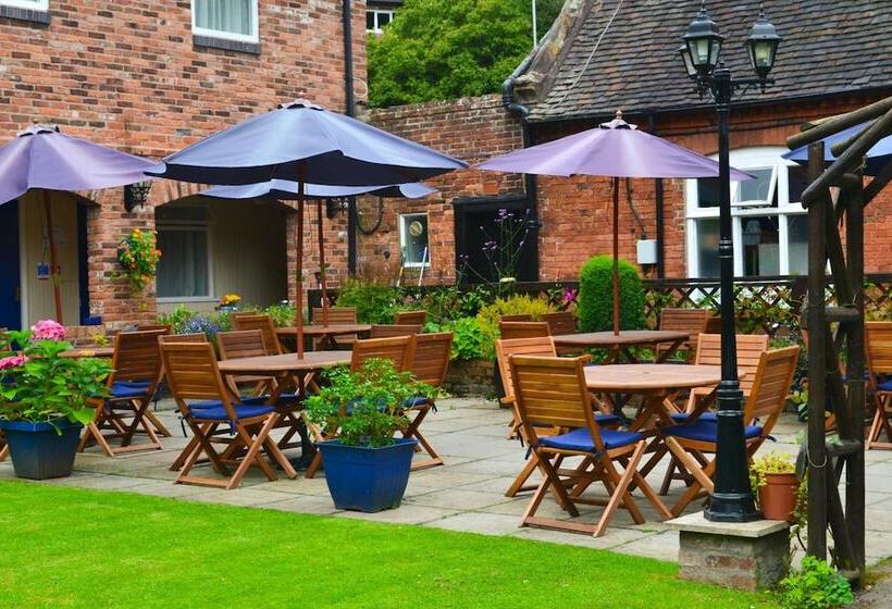 Пансион The Manor Guest House