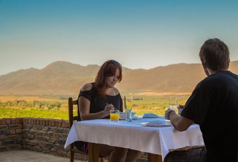 פנסיון Wolfkop Guesthouse