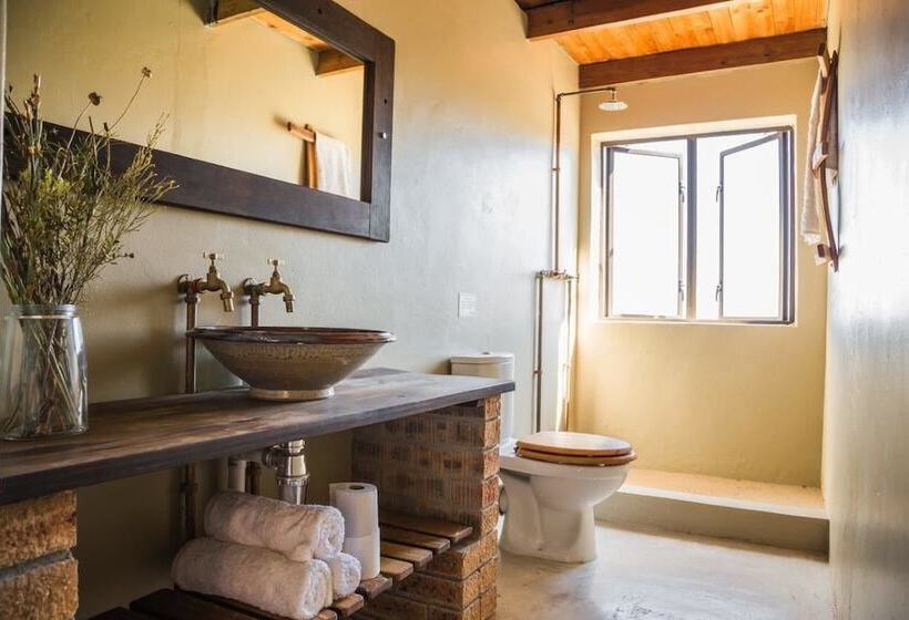 פנסיון Wolfkop Guesthouse