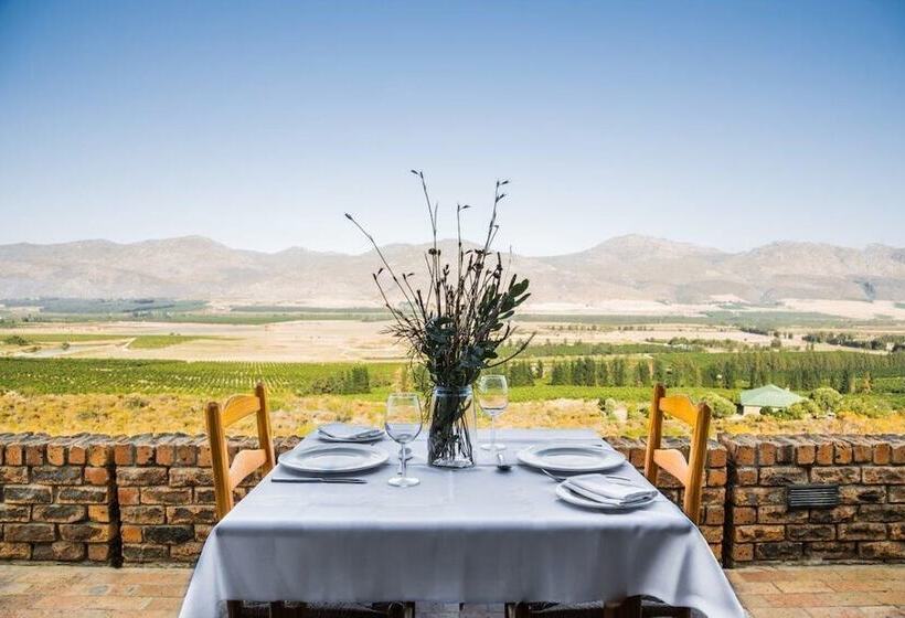 פנסיון Wolfkop Guesthouse