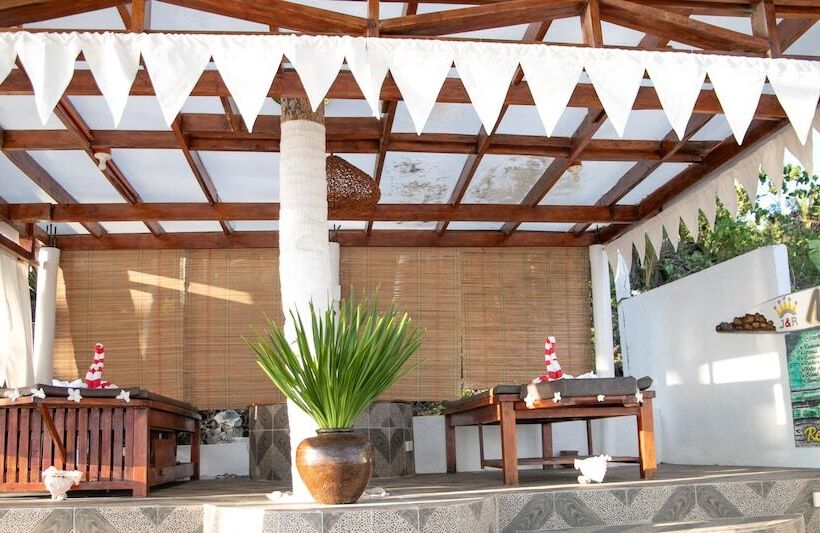 استراحتگاه J&r Residence