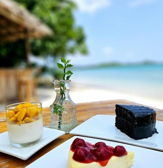 استراحتگاه Sunset Colors