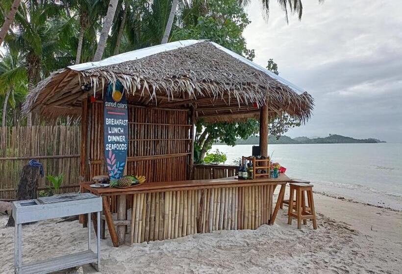 استراحتگاه Sunset Colors