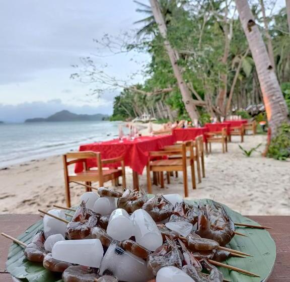 استراحتگاه Sunset Colors