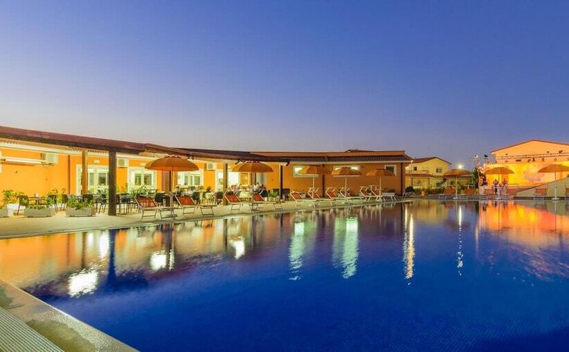 منتجع Villaggio Alemia