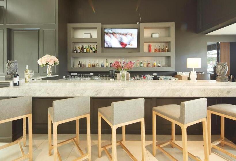 Serenity Hotel And Spa Kabinburi