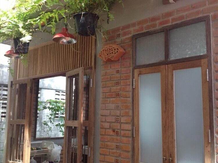 Baan Somlim Homestay   Hostel