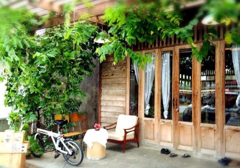 Baan Somlim Homestay   Hostel