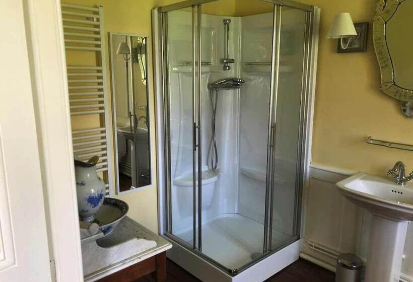 צימר Chambres D Hotes Chateau De La Croix Chemin