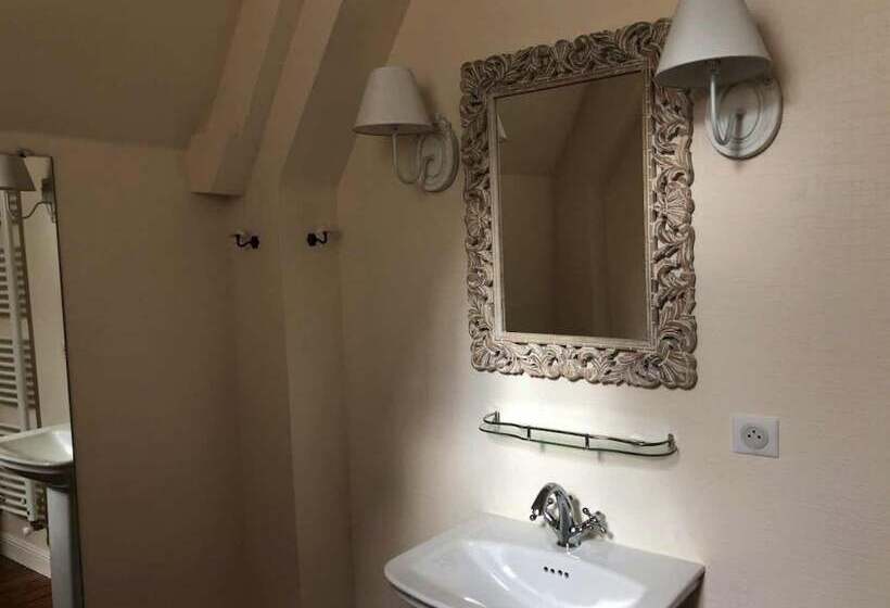 צימר Chambres D Hotes Chateau De La Croix Chemin