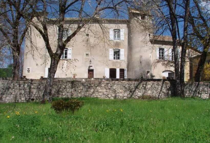 צימר Chateau De Laric