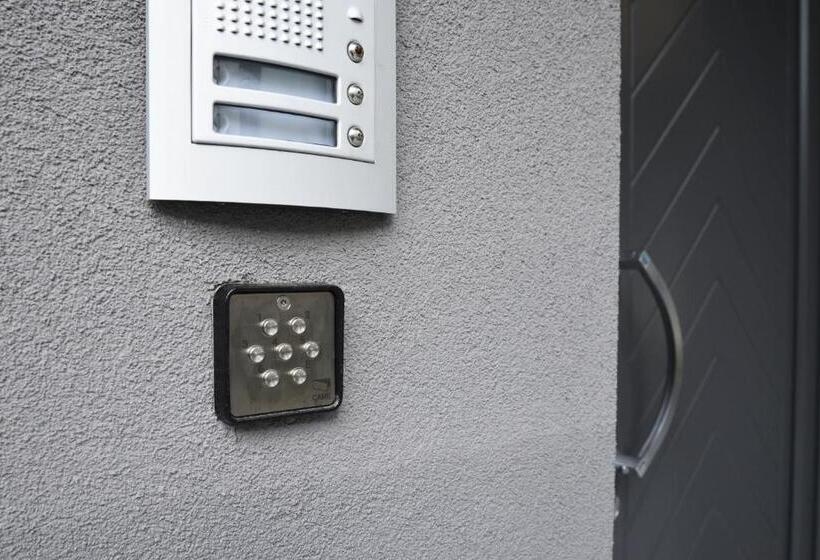 צימר La Casa Ritrovata