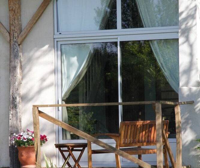 مبيت وإفطار La Grange De Briac