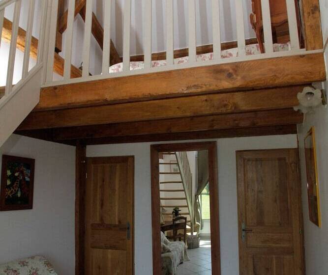 مبيت وإفطار La Grange De Briac