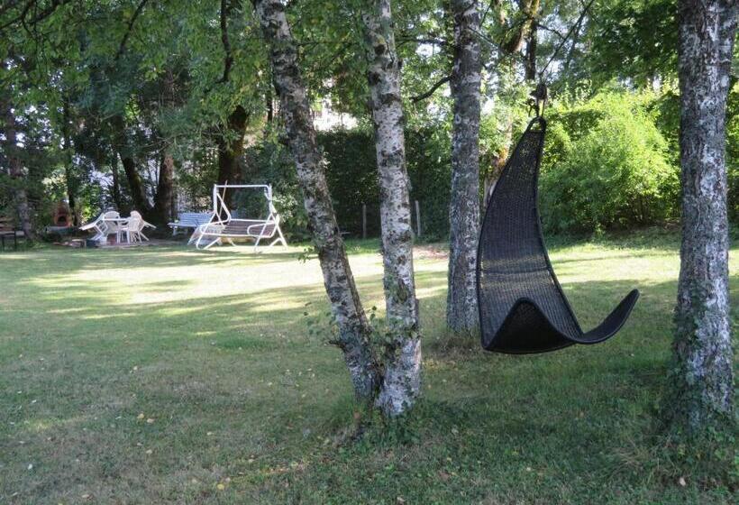 Bed and Breakfast Les Jardins D Armance