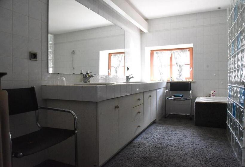 Bed and Breakfast Les Jardins D Armance