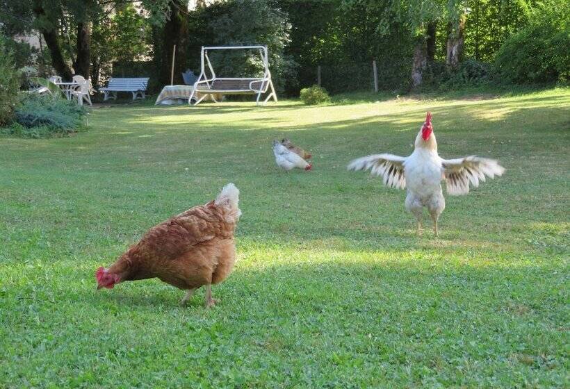 Bed and Breakfast Les Jardins D Armance