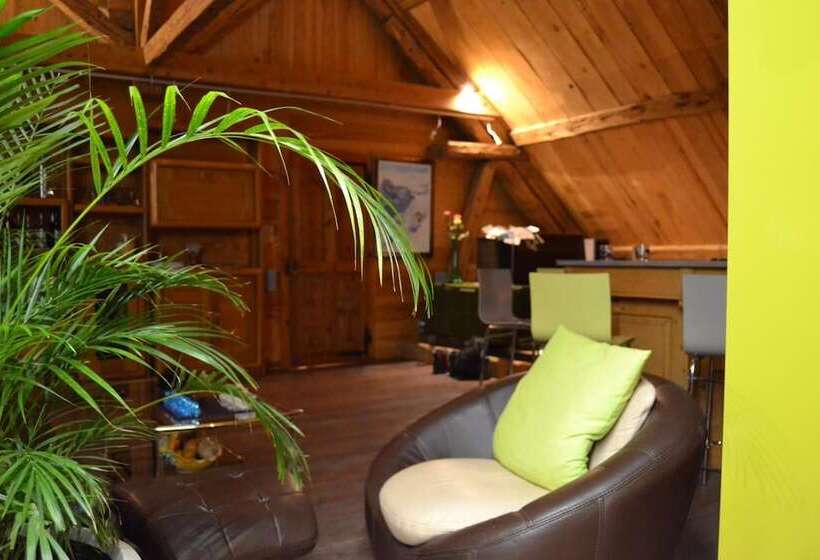 Bed and Breakfast Les Jardins D Armance