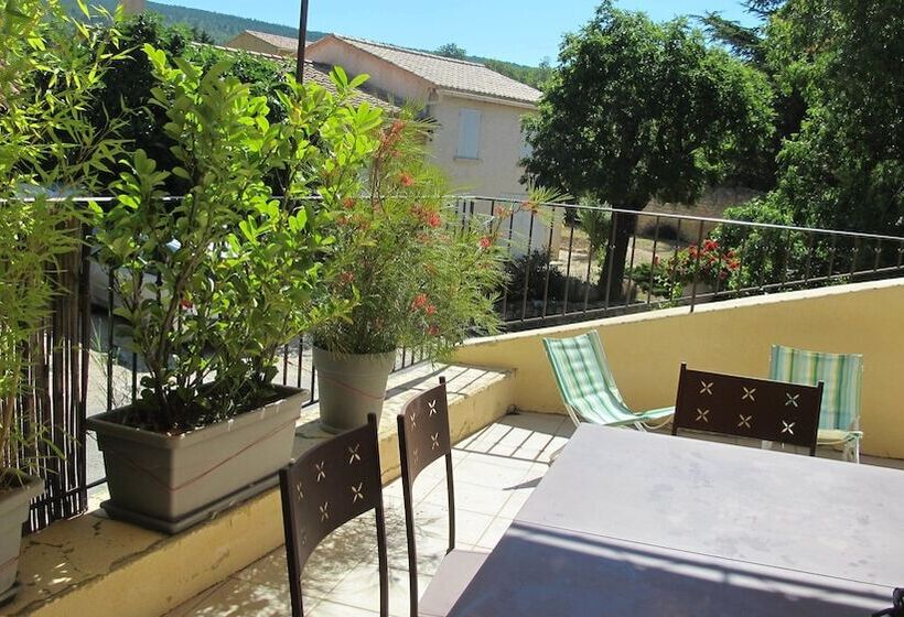 ベッドアンドブレックファースト Loucardalines