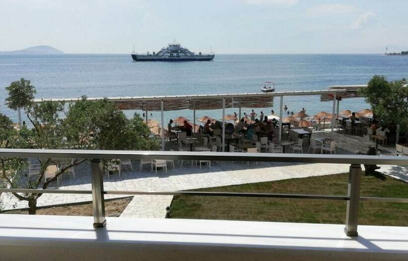 مبيت وإفطار Mermer Beach