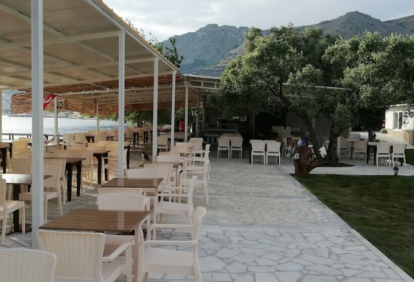 مبيت وإفطار Mermer Beach