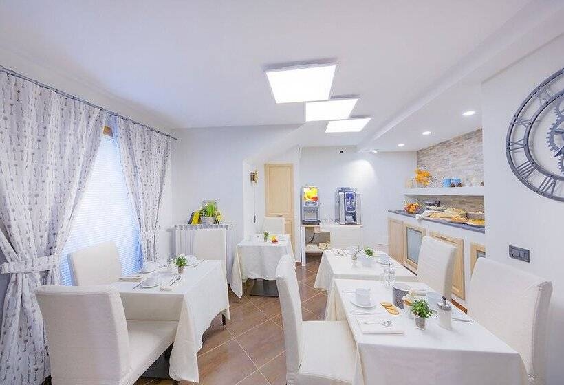 צימר Padriciano Suite