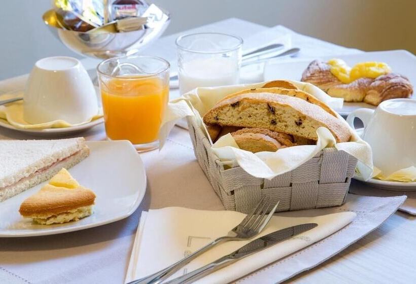 مبيت وإفطار Via Naldini N 61