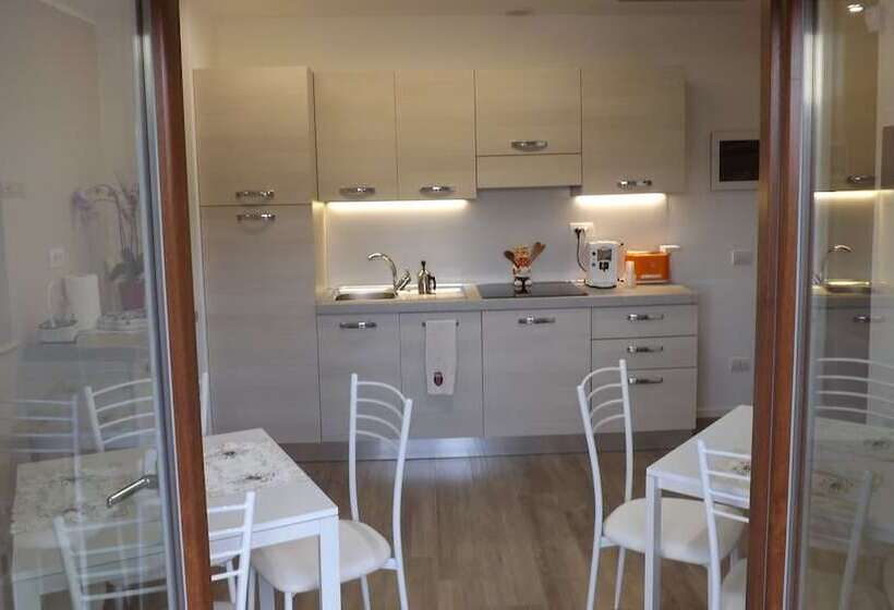 مبيت وإفطار Villa Ulivi