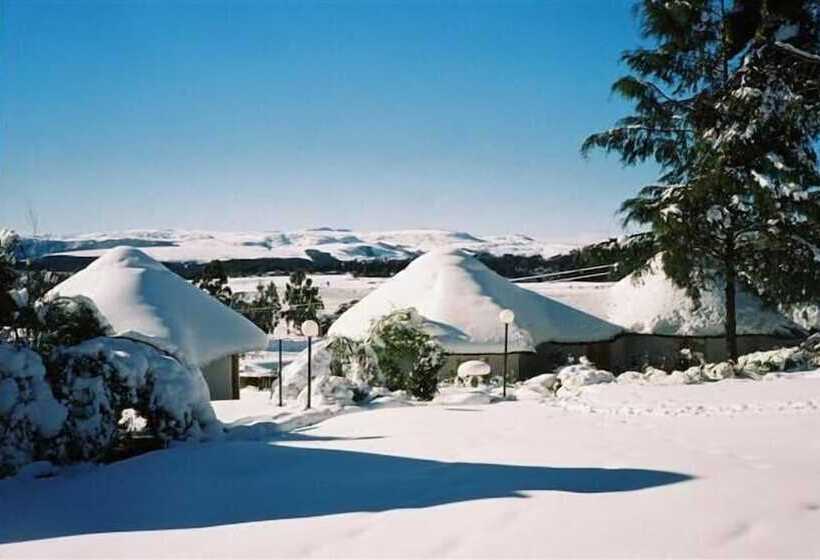 Everglades Hotel & Conference Centre