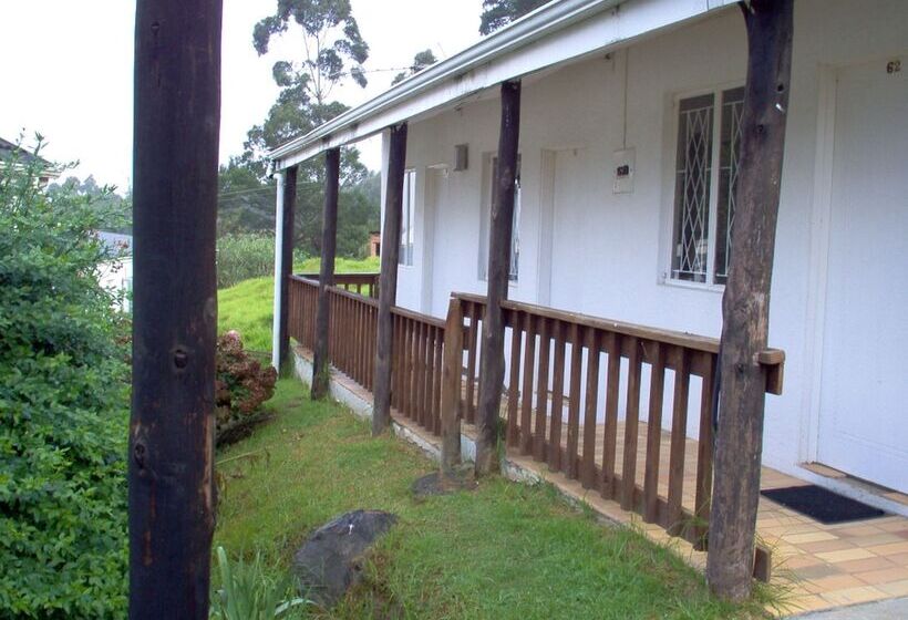 Everglades Hotel & Conference Centre